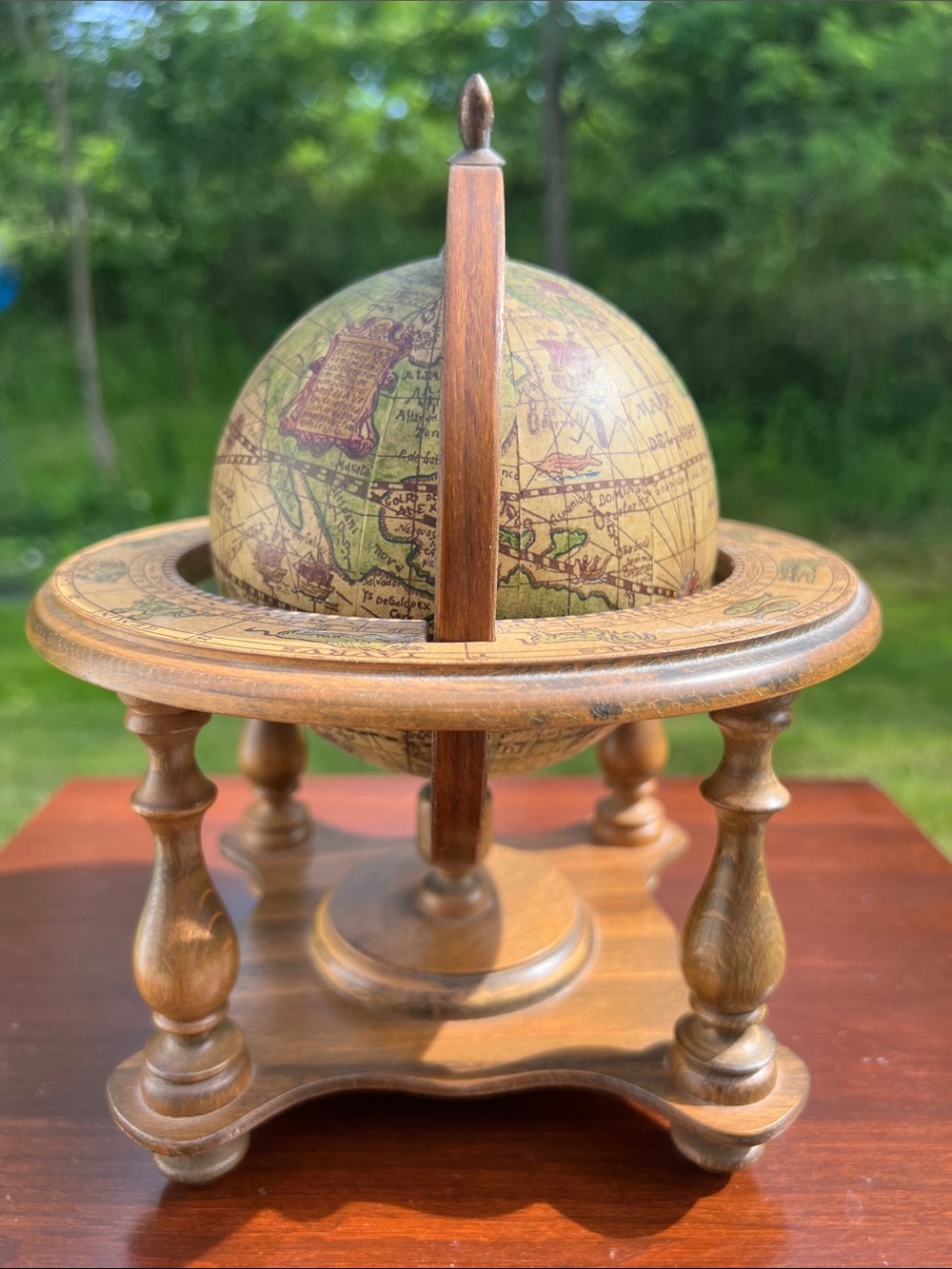 Vintage Old World Globe Zodiac Signs Wooden Desk Top World w/Stand Made in Italy - Picture 4 of 10